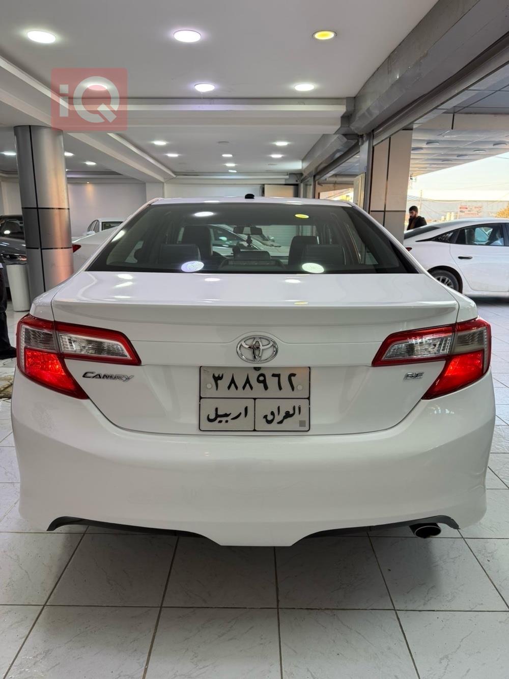 تۆیۆتا کامری